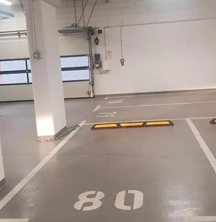 Wyjatkowy W Sercu Gdanska * Gdaňsk